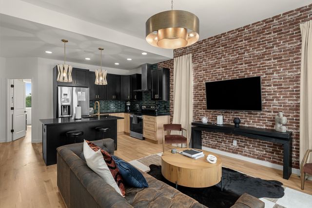 2000 S Hamilton Rd Apt 1, Nashville, TN 37218