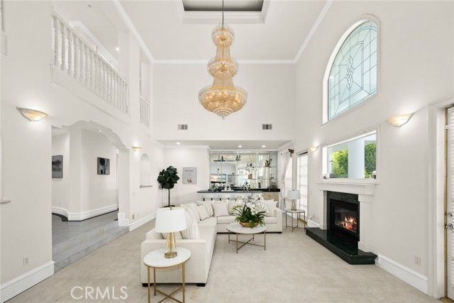 515 W Le Roy Avenue, Arcadia, CA 91007