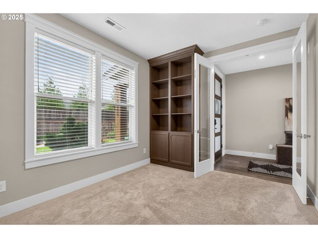 18205 Ne 81ST St, Vancouver, WA 98682