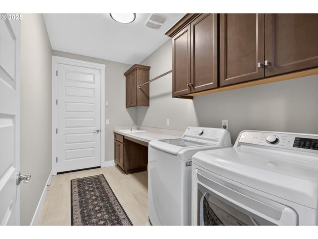 18205 Ne 81ST St, Vancouver, WA 98682