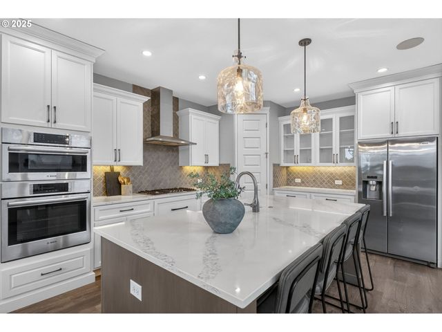 18205 Ne 81ST St, Vancouver, WA 98682