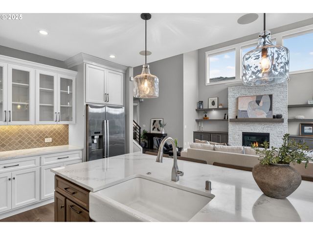 18205 Ne 81ST St, Vancouver, WA 98682