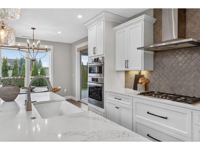 18205 Ne 81ST St, Vancouver, WA 98682