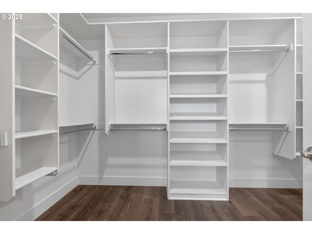 18205 Ne 81ST St, Vancouver, WA 98682