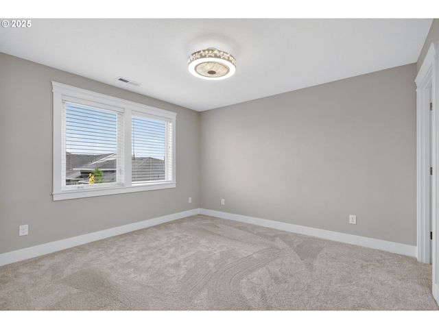 18205 Ne 81ST St, Vancouver, WA 98682