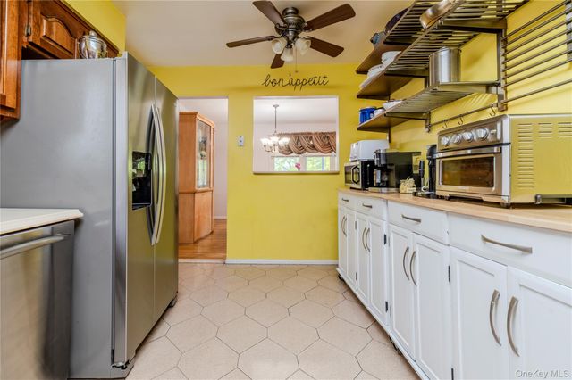 160-11 24th Avenue, Whitestone, NY 11357