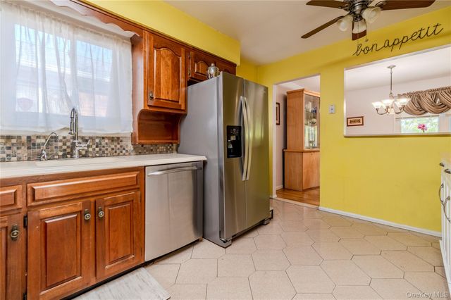 160-11 24th Avenue, Whitestone, NY 11357