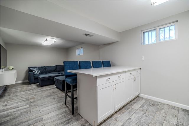 160-11 24th Avenue, Whitestone, NY 11357