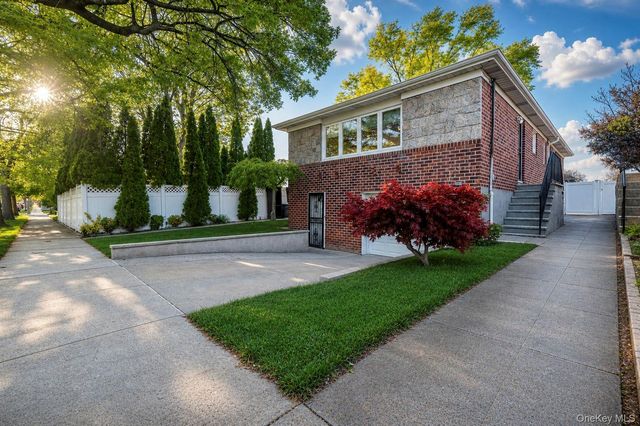 160-11 24th Avenue, Whitestone, NY 11357