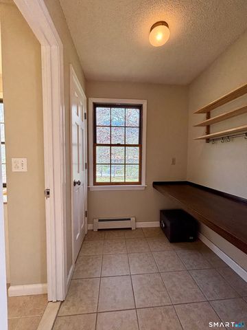 270 North Bride Brook Road, East Lyme, CT 06333