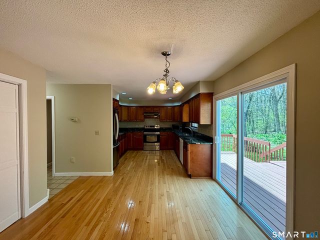 270 North Bride Brook Road, East Lyme, CT 06333
