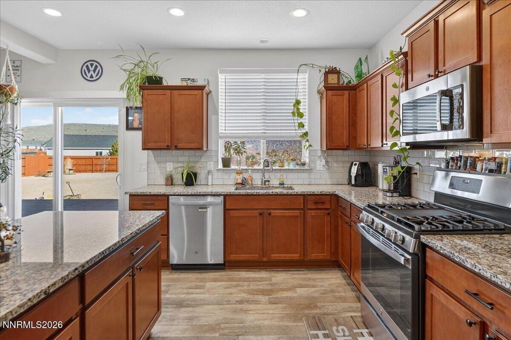 Image 14 of property listing at 18753 Rye Patch Court, Reno, NV 89508