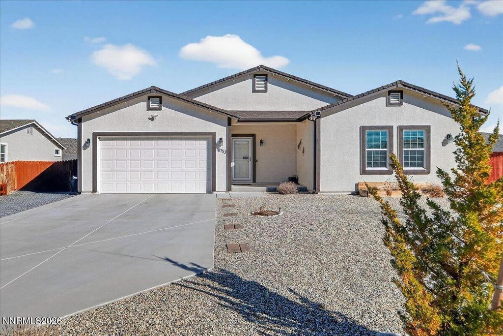 Image 3 of property listing at 18753 Rye Patch Court, Reno, NV 89508