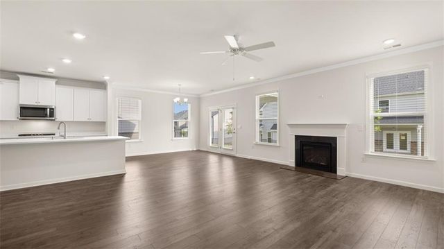 1907 Endress Circle, Hampton, GA 30228