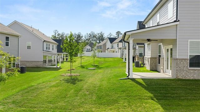 1907 Endress Circle, Hampton, GA 30228