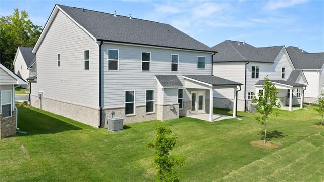 1907 Endress Circle, Hampton, GA 30228