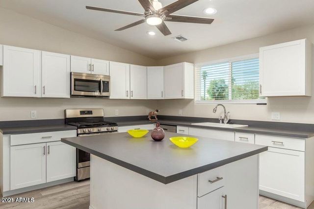 814 S 1st Avenue, Phoenix, AZ 85003