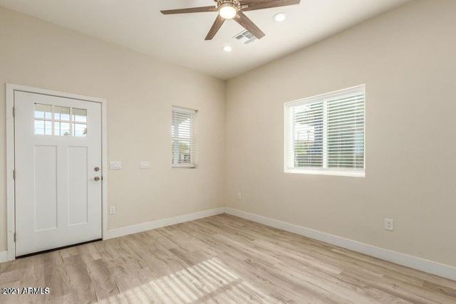 814 S 1st Avenue, Phoenix, AZ 85003