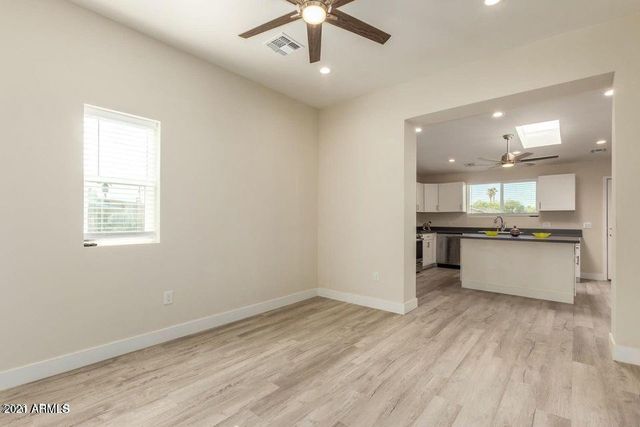 814 S 1st Avenue, Phoenix, AZ 85003