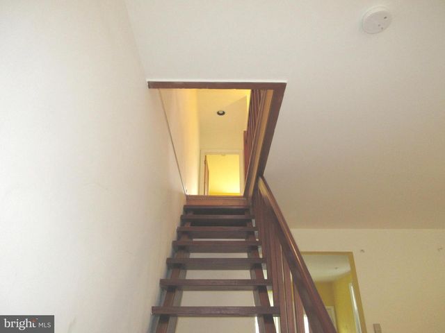 2444 S LAMBERT ST, Philadelphia, PA 19145