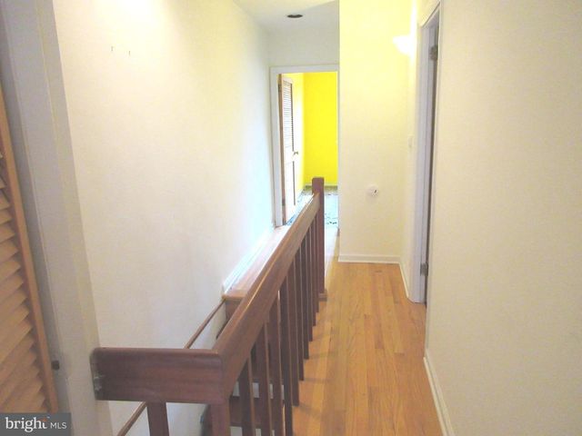 2444 S LAMBERT ST, Philadelphia, PA 19145