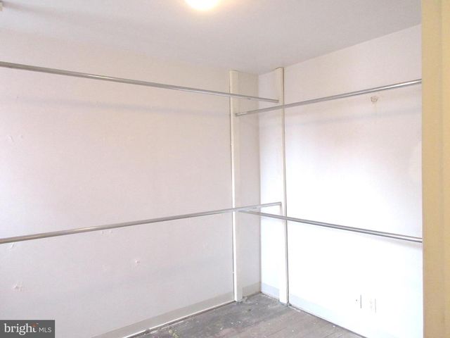 2444 S LAMBERT ST, Philadelphia, PA 19145