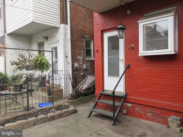 2444 S LAMBERT ST, Philadelphia, PA 19145