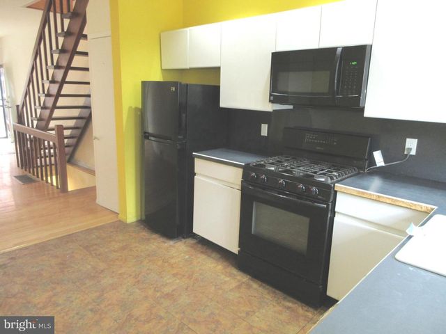 2444 S LAMBERT ST, Philadelphia, PA 19145