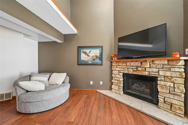 1704 Lynncrest Drive, Coralville, IA 52214