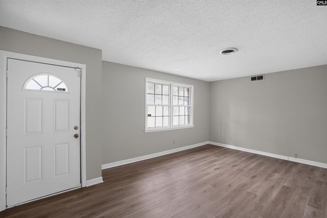 208 Bob White Avenue, Hopkins, SC 29061
