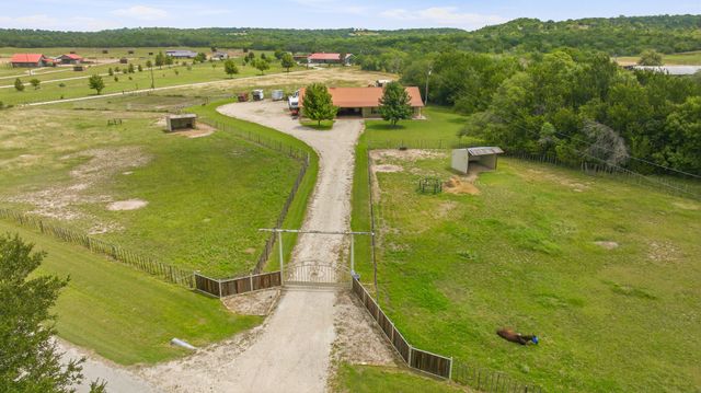 2400 Horsemans Drive, Stephenville, TX 76401