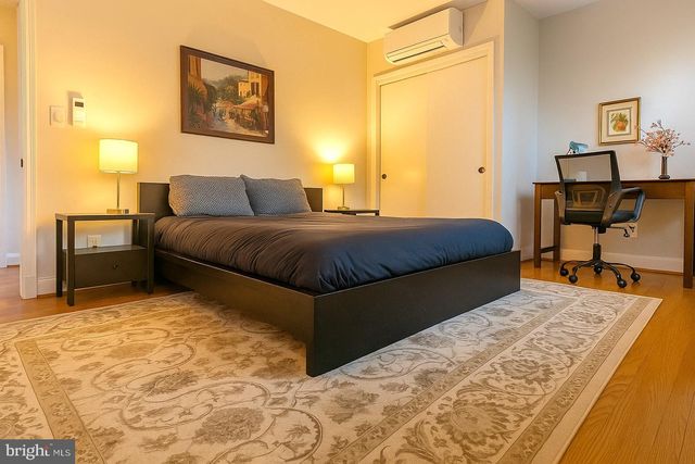 11 E LINDEN ST, Alexandria, VA 22301