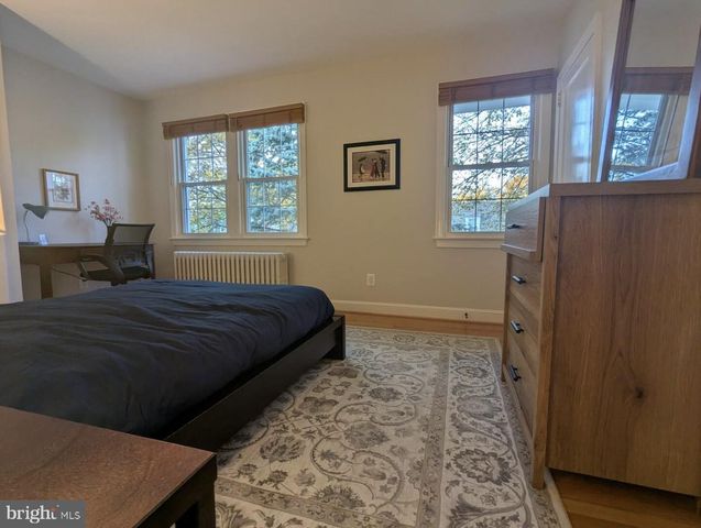 11 E LINDEN ST, Alexandria, VA 22301