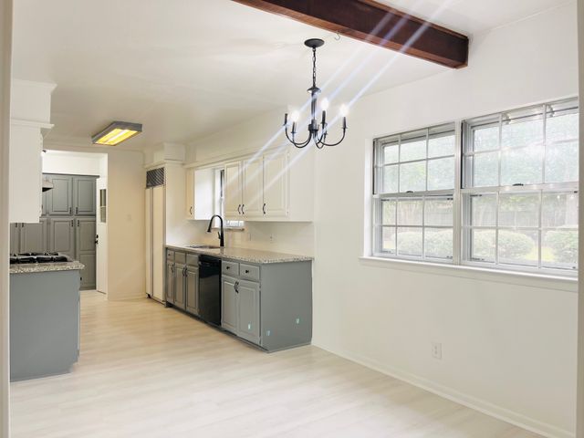 1707 Williamsburg Circle, Ennis, TX 75119
