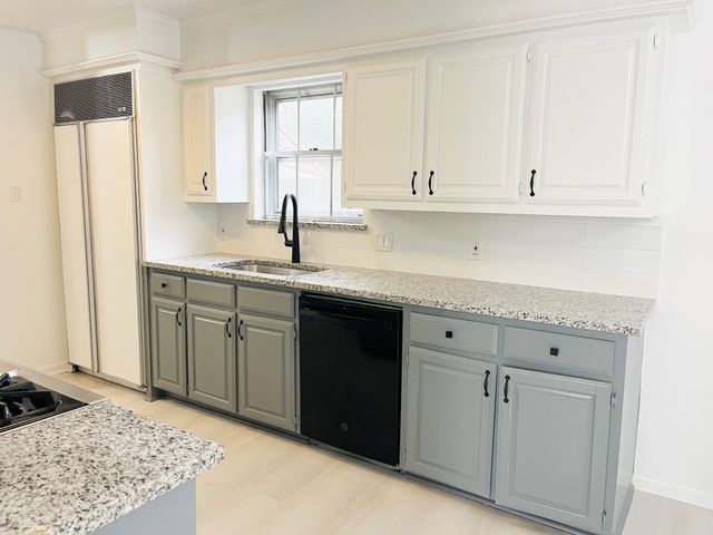 1707 Williamsburg Circle, Ennis, TX 75119
