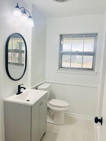 1707 Williamsburg Circle, Ennis, TX 75119