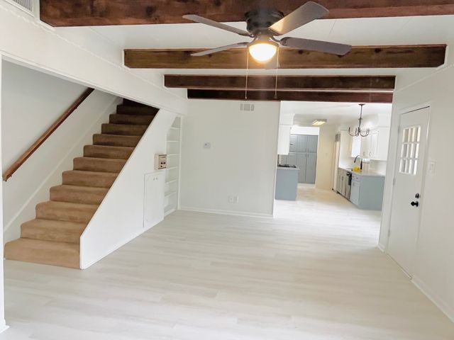 1707 Williamsburg Circle, Ennis, TX 75119