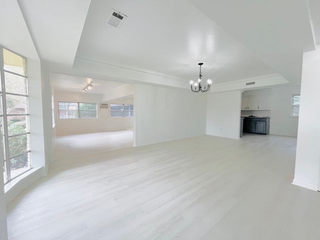 1707 Williamsburg Circle, Ennis, TX 75119