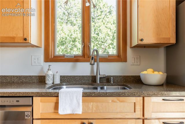 208 Elm Court, Castle Rock, CO 80104