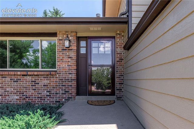 208 Elm Court, Castle Rock, CO 80104