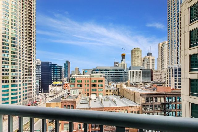 345 N La Salle Drive 902, Chicago, IL 60654