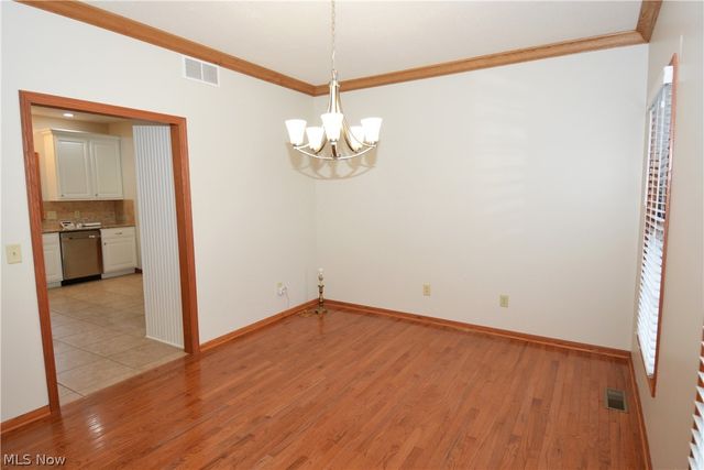 5301 Markwood Court, Valley City, OH 44280