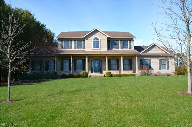 5301 Markwood Court, Valley City, OH 44280