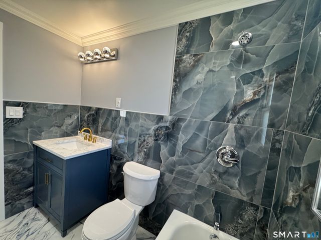 66 Dodd Avenue, Bridgeport, CT 06606
