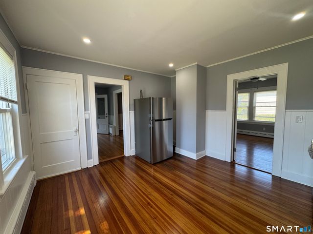66 Dodd Avenue, Bridgeport, CT 06606