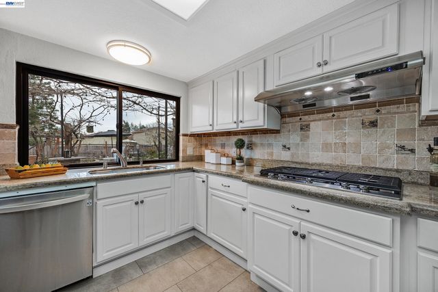 3020 Ascot Dr, San Ramon, CA 94583