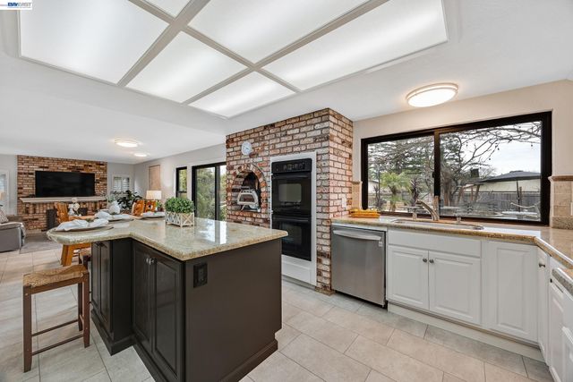 3020 Ascot Dr, San Ramon, CA 94583