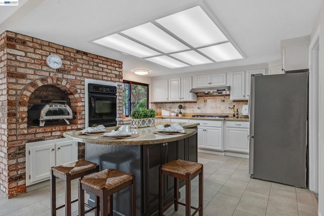 3020 Ascot Dr, San Ramon, CA 94583