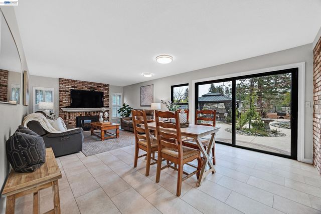 3020 Ascot Dr, San Ramon, CA 94583