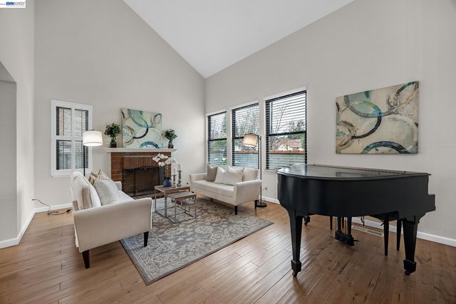 3020 Ascot Dr, San Ramon, CA 94583